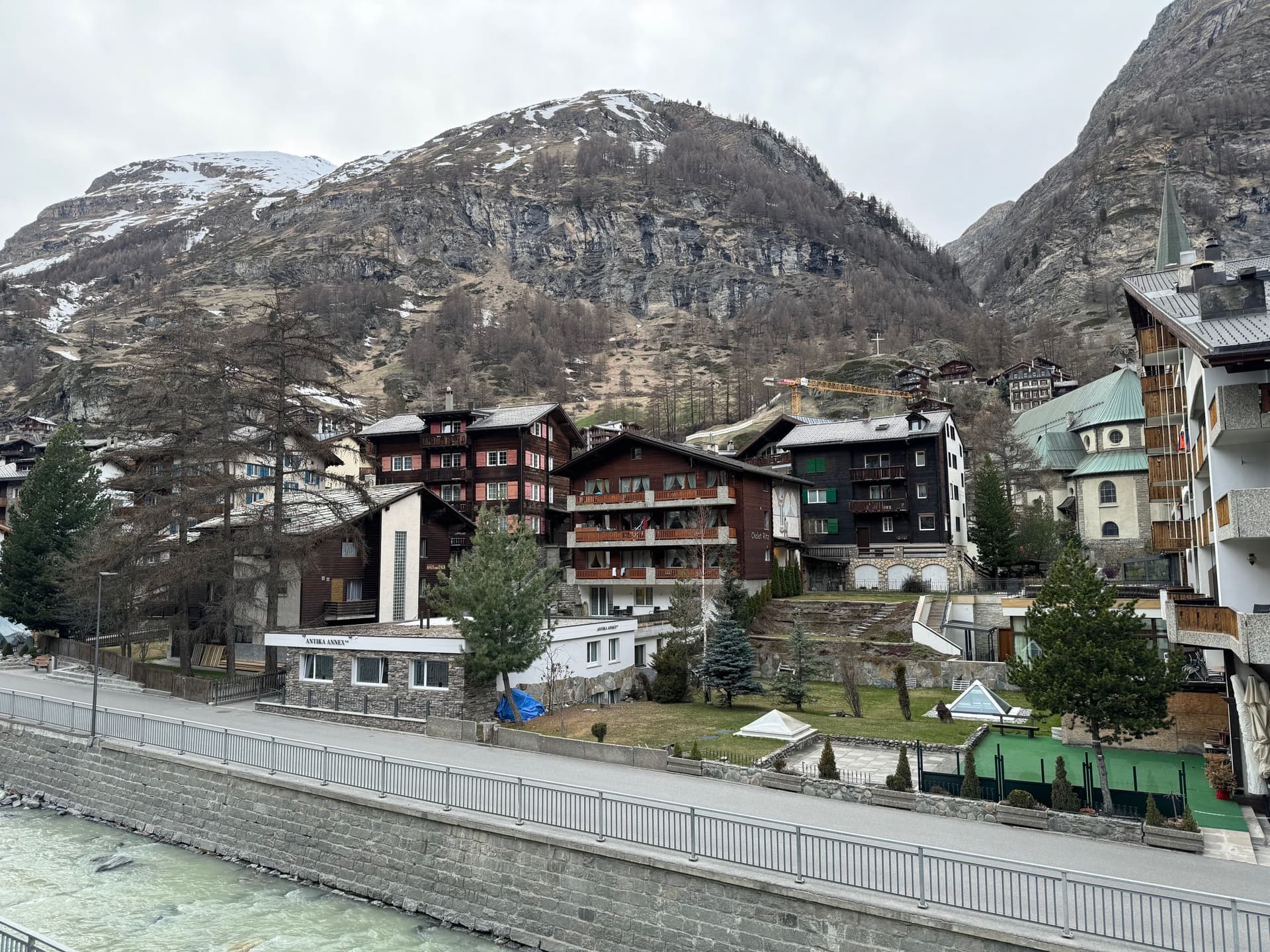 Hotel Antika – Zermatt