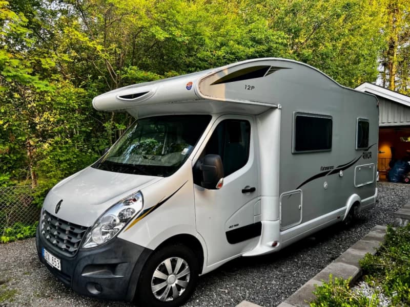 Camillas Rimor Husbil – Tullinge