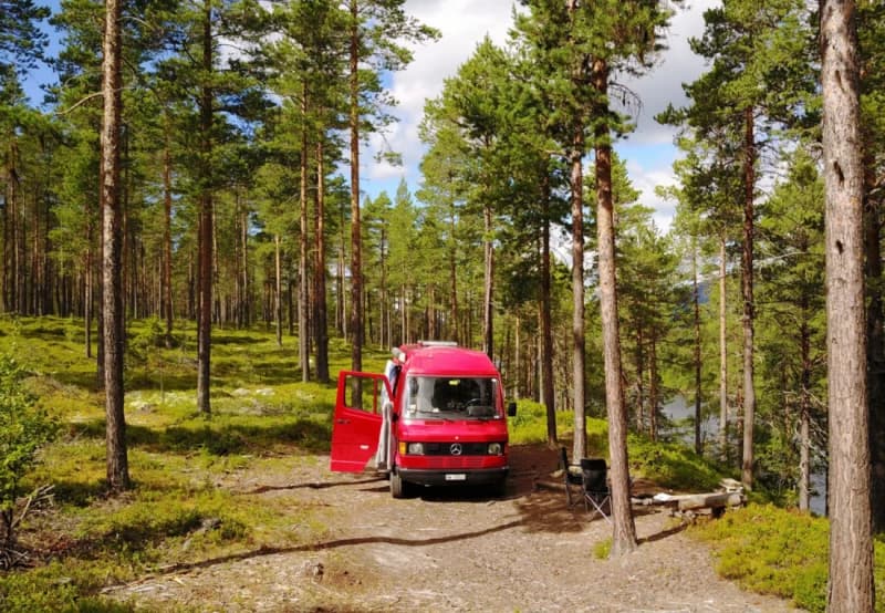 Mercedes Campingbus von Daniel – Ennetbürgen
