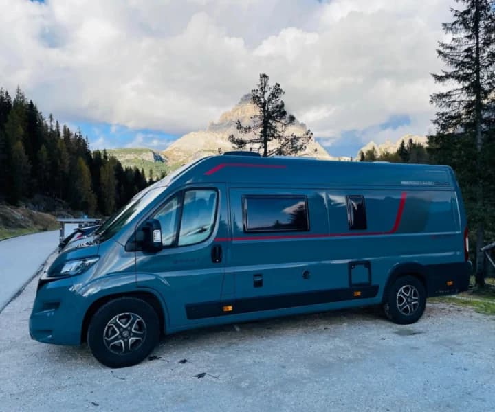 Henry, Mercedes's Campingbus – Wiedlisbach