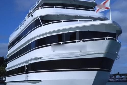 Where Luxury Sets Sail – A Mega Party Experience Like No Other – Hollywood
