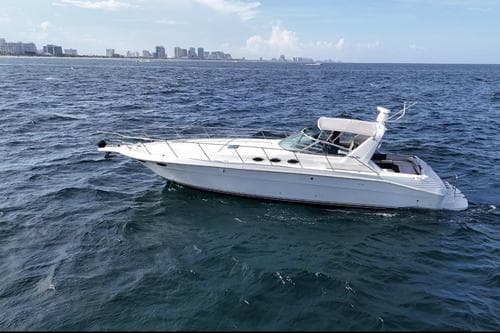 Sea ray 46 Monday to Friday one hours more free – Fort Lauderdale