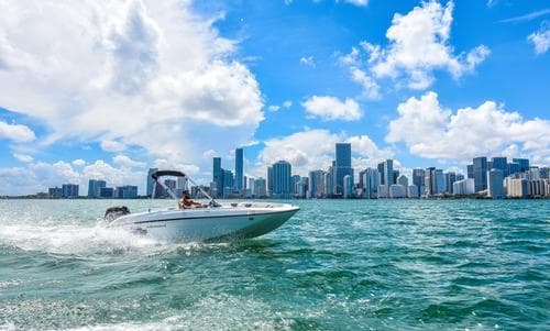 Be Your Own Captain – Top Miami Marina Boat Rental + Free Parking – Key Biscayne