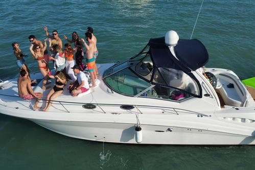 SPECTACULAR 40" SEA RAY 1 FREE HOUR FROM MONDAY TO FRIDAY – Miami Beach
