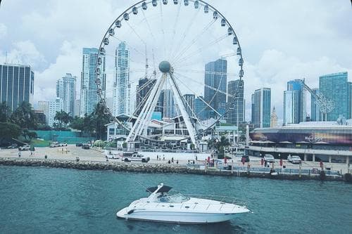 **1 FREE HOUR** BEAUTIFUL 46 FOOT YACHT NO HIDDEN FEES 13 GUESTS MAX – Miami