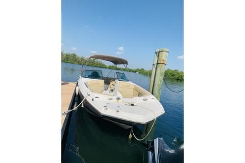 24' NauticStar – Hollywood