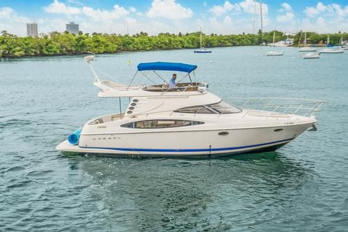 Best Party Boat 13 People 44ft – Miami Beach
