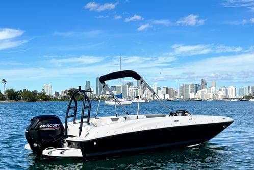 Rent a Boat in Miami – Be Your Own Captain + Free Parking – Miami