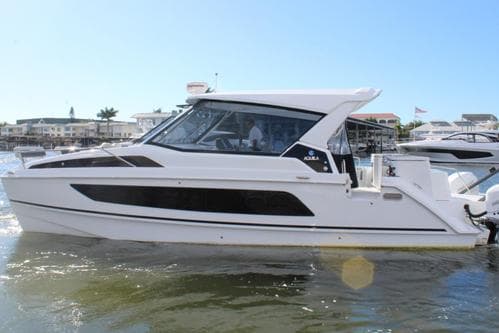 Power your way through the waves!! – Dania Beach