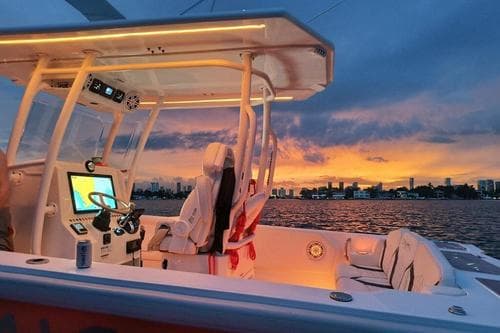Sandbar / Island Parties / Sightseeing in Style and Luxury – Miami Beach