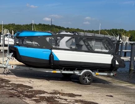 Brand new 2023 sea-doo switch 16ft 130 hp. – South Miami