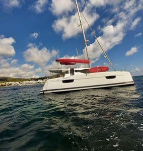 Fountaine Pajot Astrea 42 – Cap Martinet