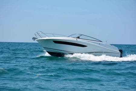 Jeanneau Cap Camarat 7.5 DC – Sitges