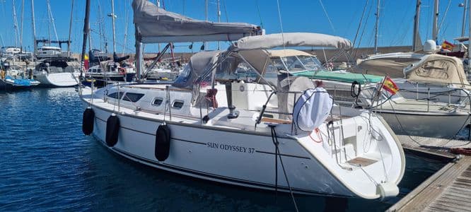 A Special Night on a Sailing Boat + Atlantic Ocean Excursion - Jeanneau Sun Odyssey 37 – Oasis del Sur