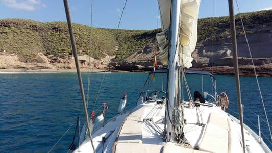 Beneteau Cyclades 39.3 - Sailing Costa Adeje – Av. de Colón