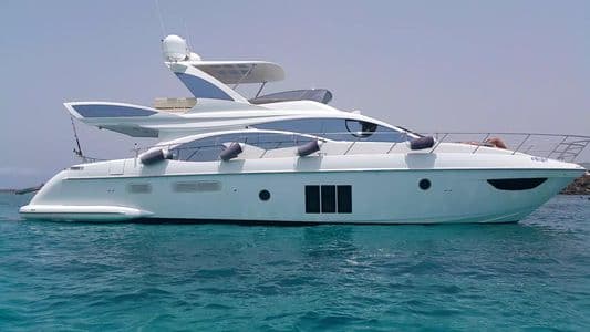 Azimut 60 Flybridge – Club Náutico Puerto Colón de Adeje
