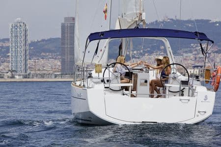 Beneteau Oceanis 38 – Barcelona