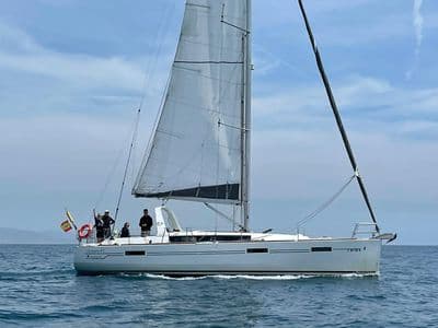 Beneteau Oceanis 41 Express – Barcelona