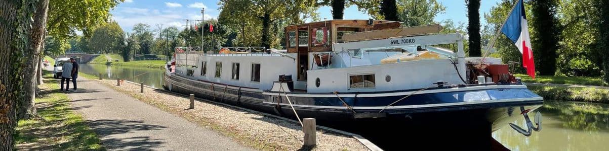 Alphen aan den Reijn Luxemotor – Moissac