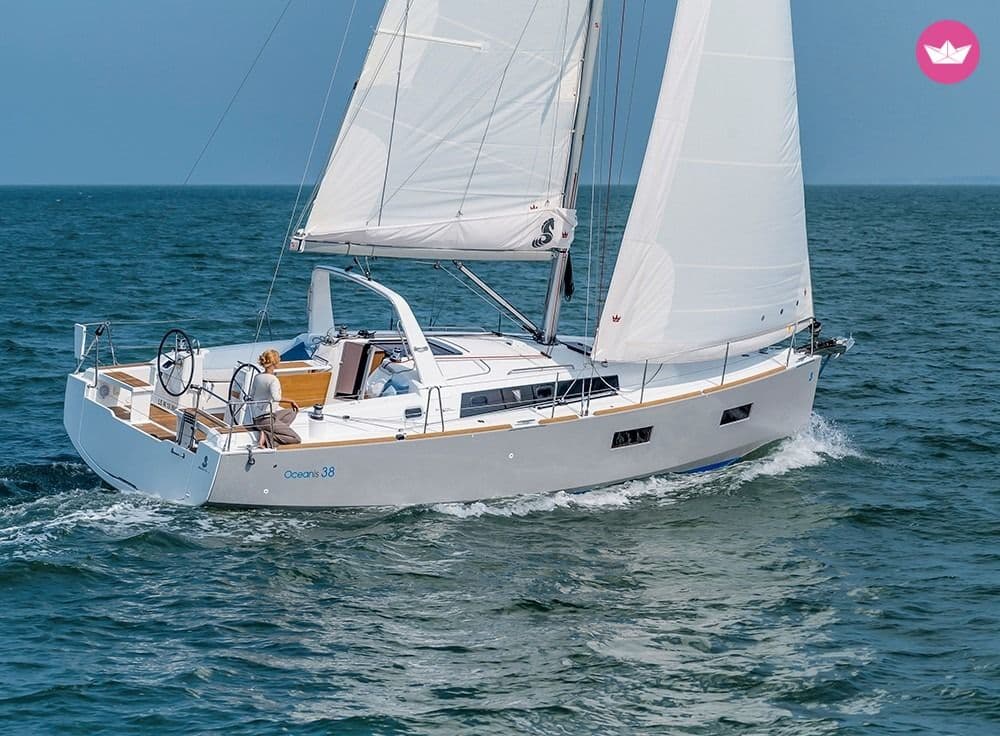 Beneteau Oceanis 38 – Furnari