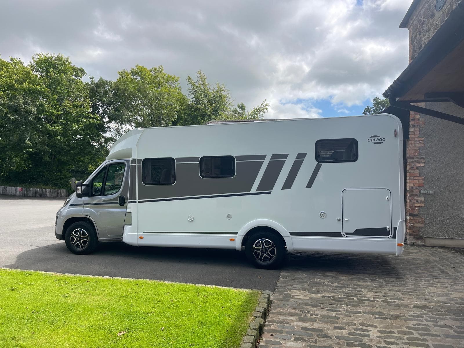 PREMIER ( 4 BERTH) – Belfast