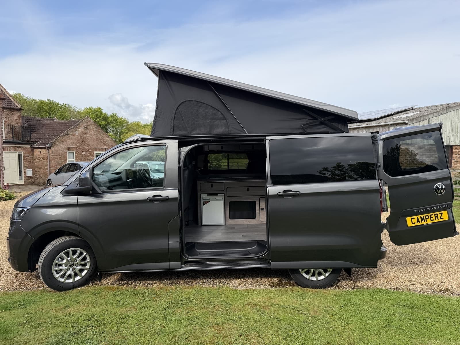 Grey T7 Transporter – York