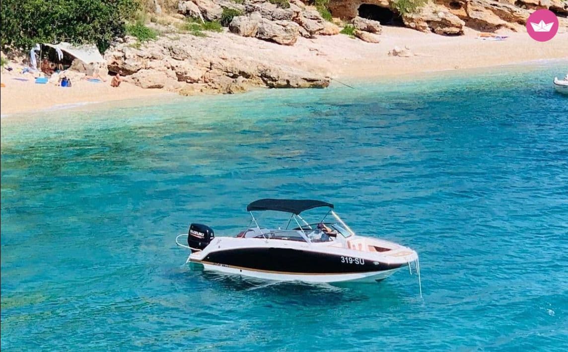 Four Winns 240OB – Bol