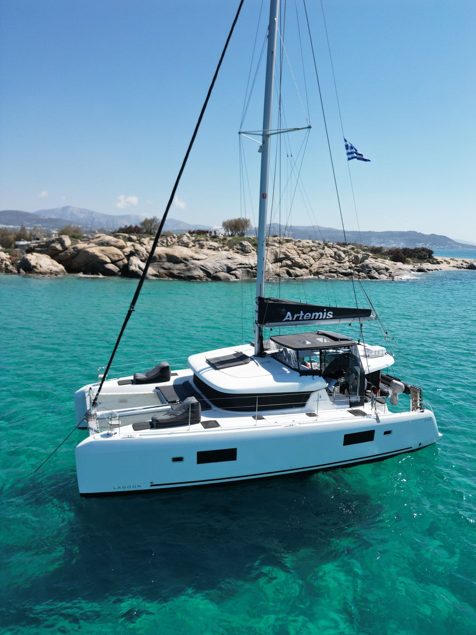 Catamaran Lagoon42 – Naxos