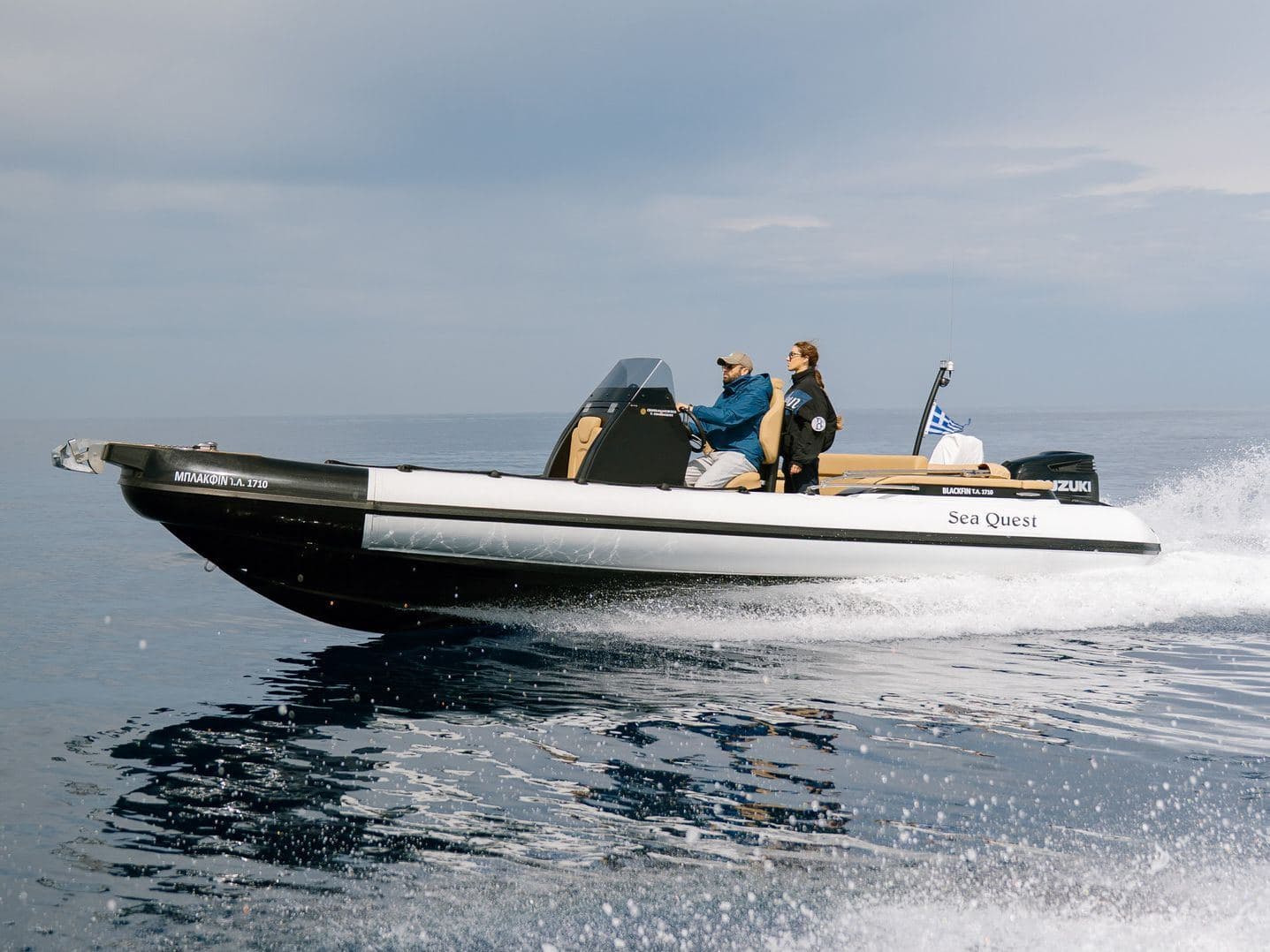 SEA QUEST 760 – Faros