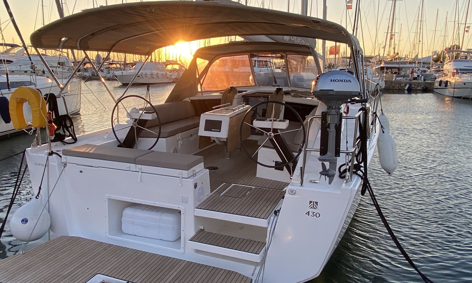 Dufour 430 Grand Large – Paros