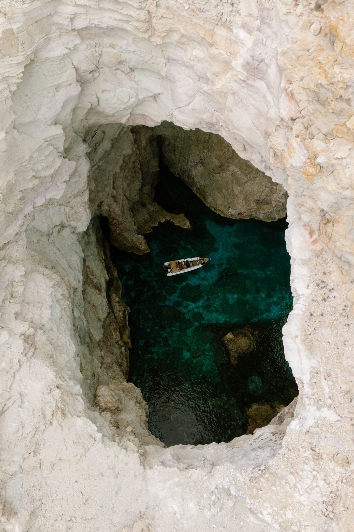 SEA QUEST 760 – Faros
