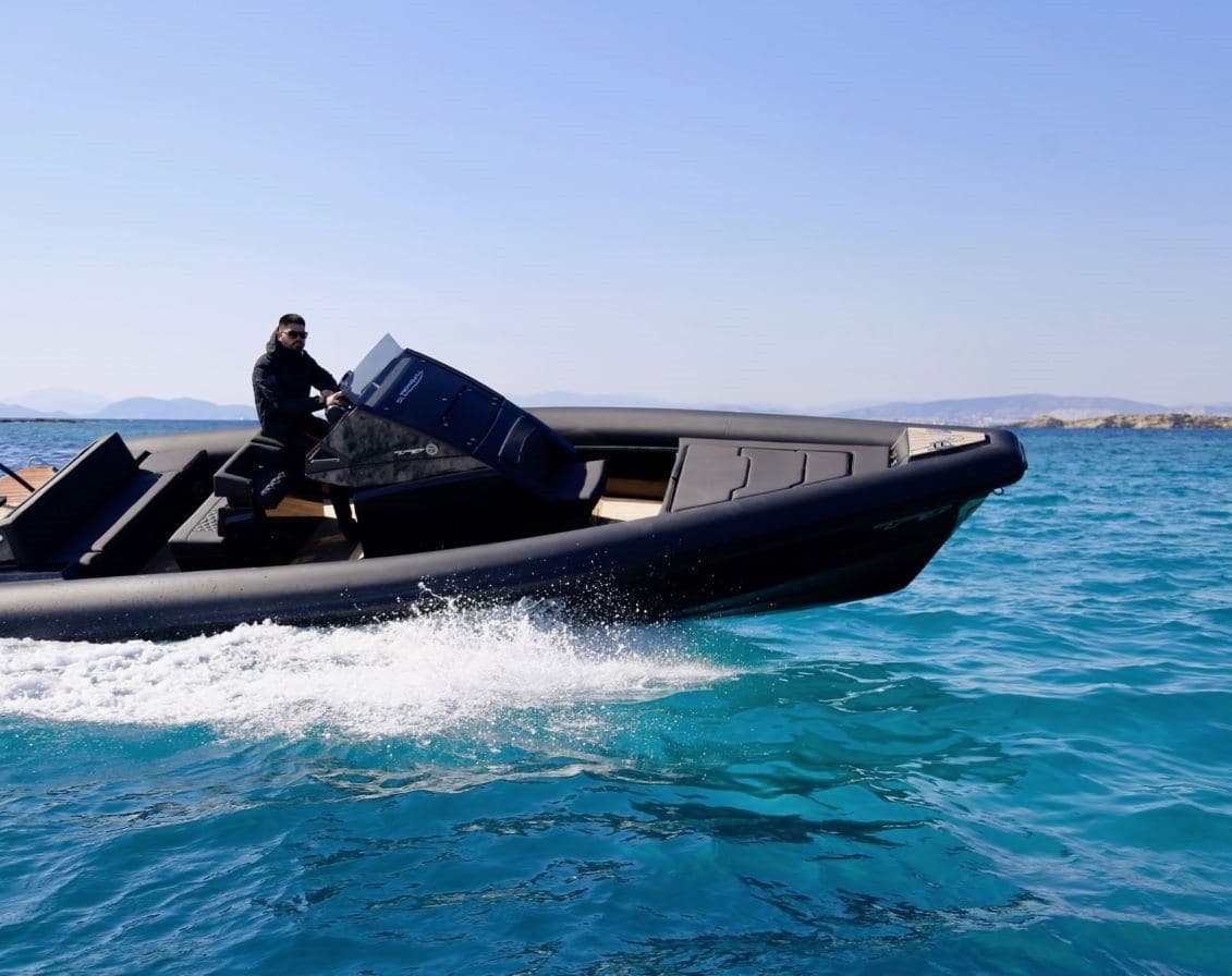 Technohull GT7 – Vari
