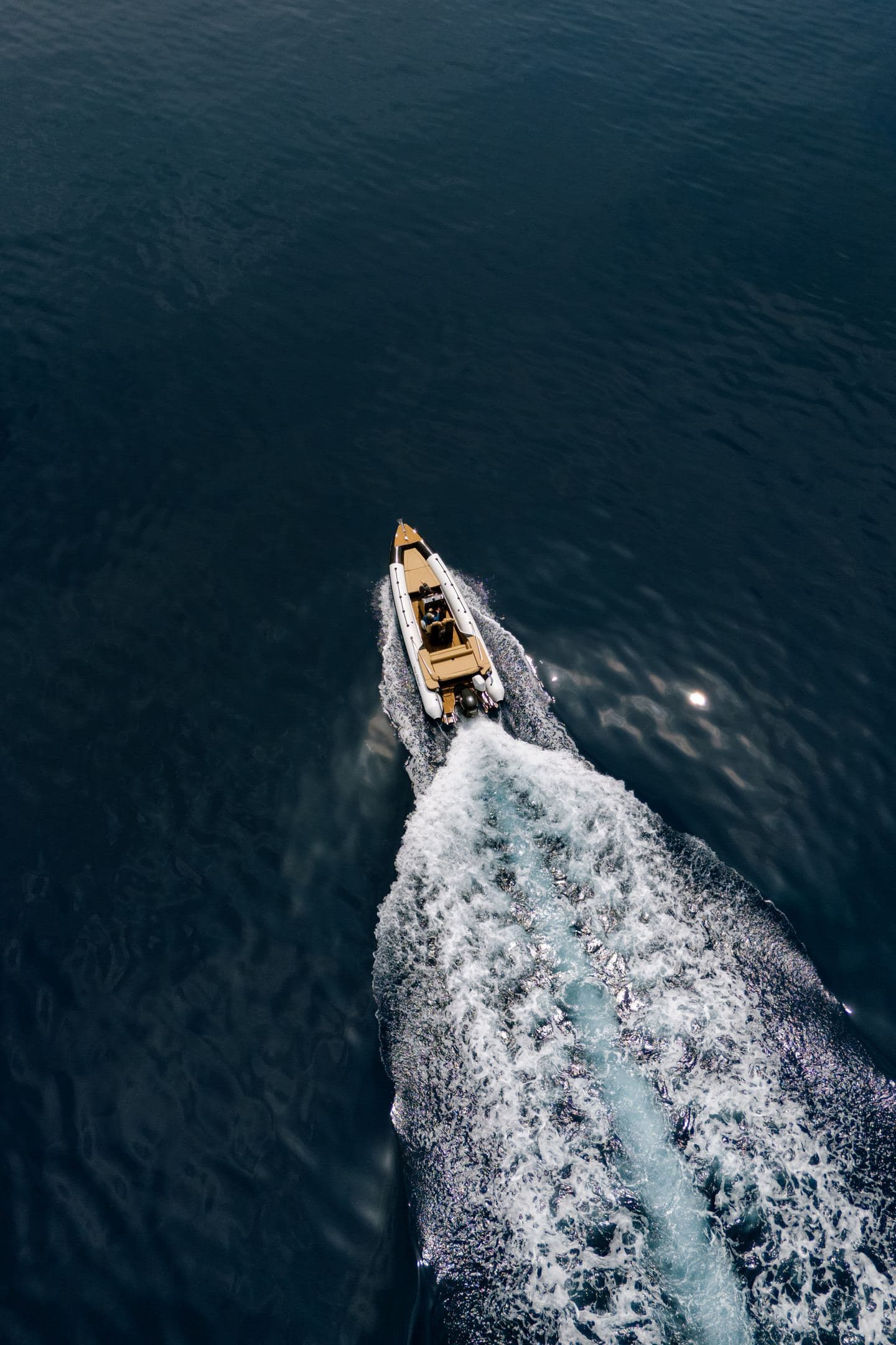 SEA QUEST 760 – Faros