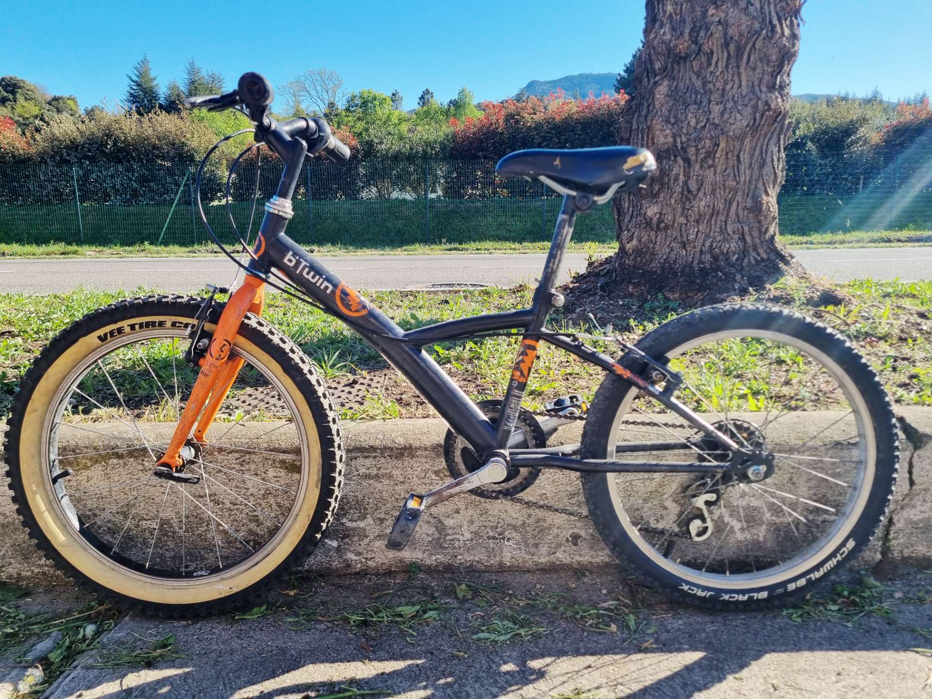Children's Bike Black 6-9 Years