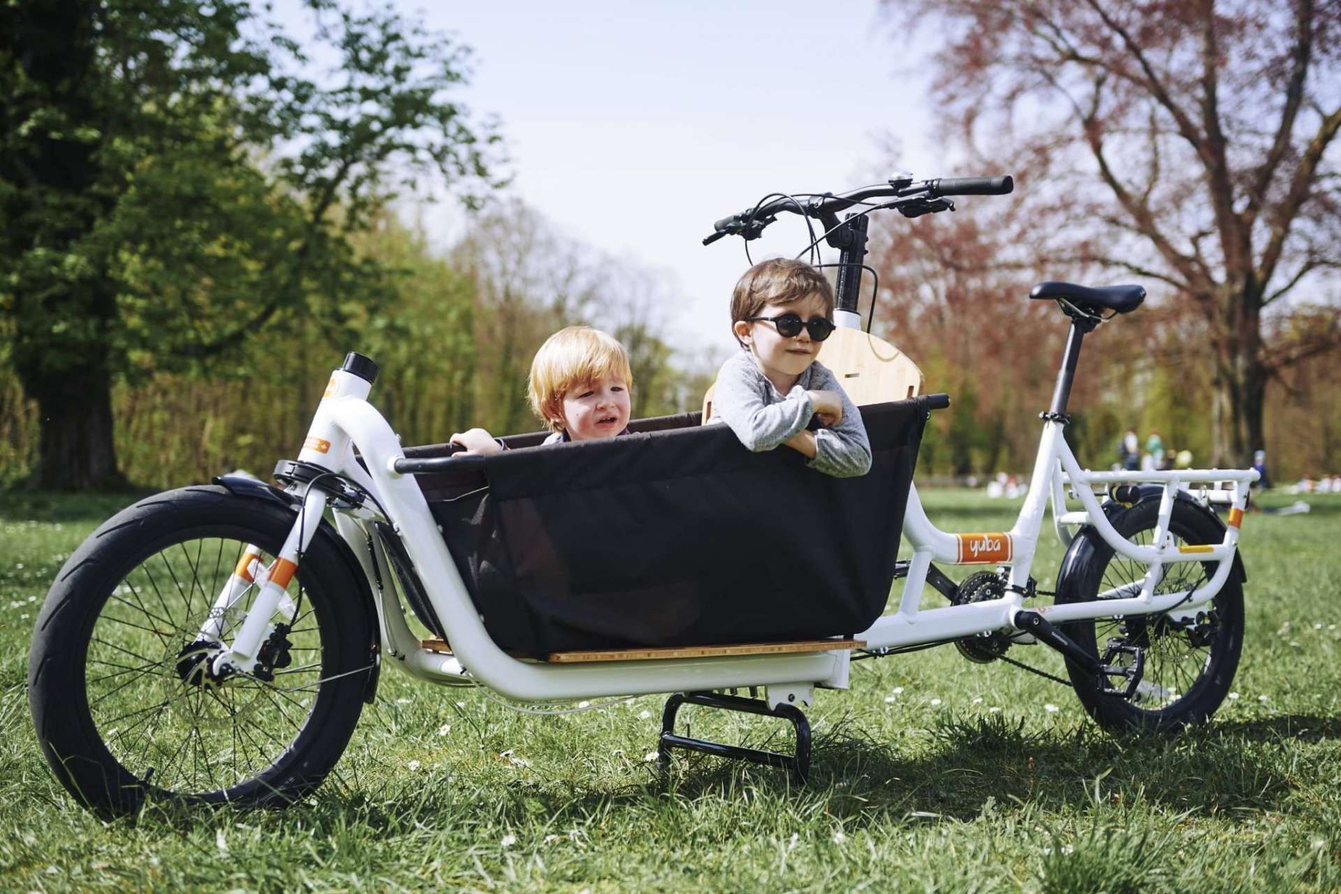 Family Ride with Longtail Bike