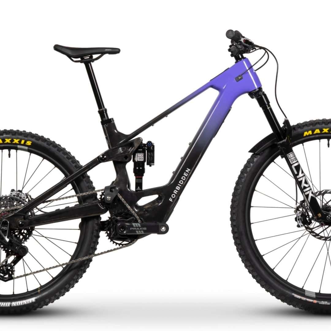 FORBIDDEN carbone moteur Avinox Large(1.78m/1.86m)