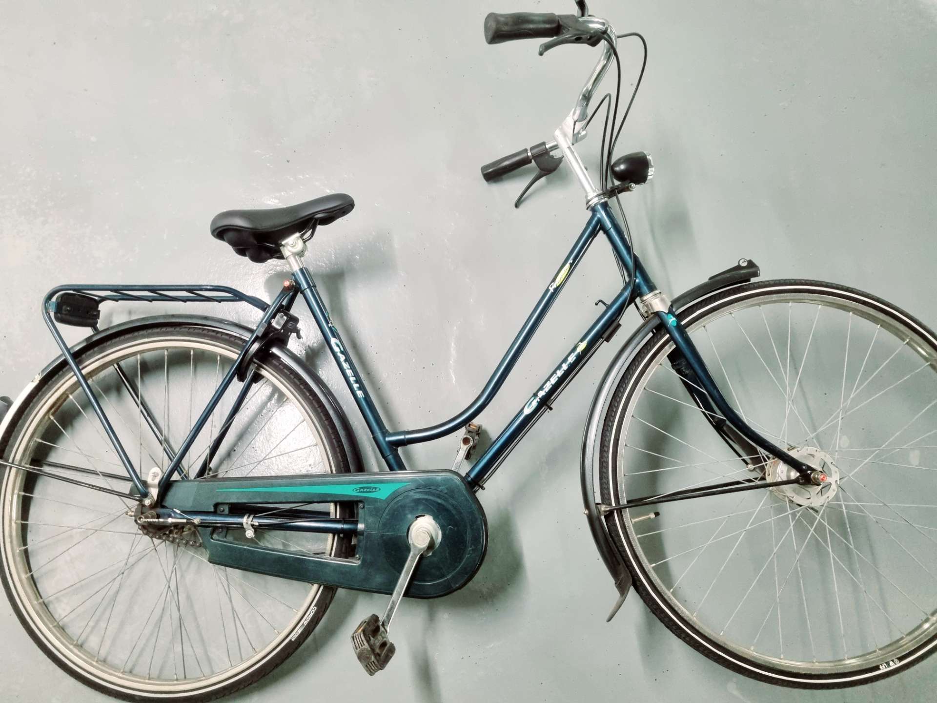Holland style city bike