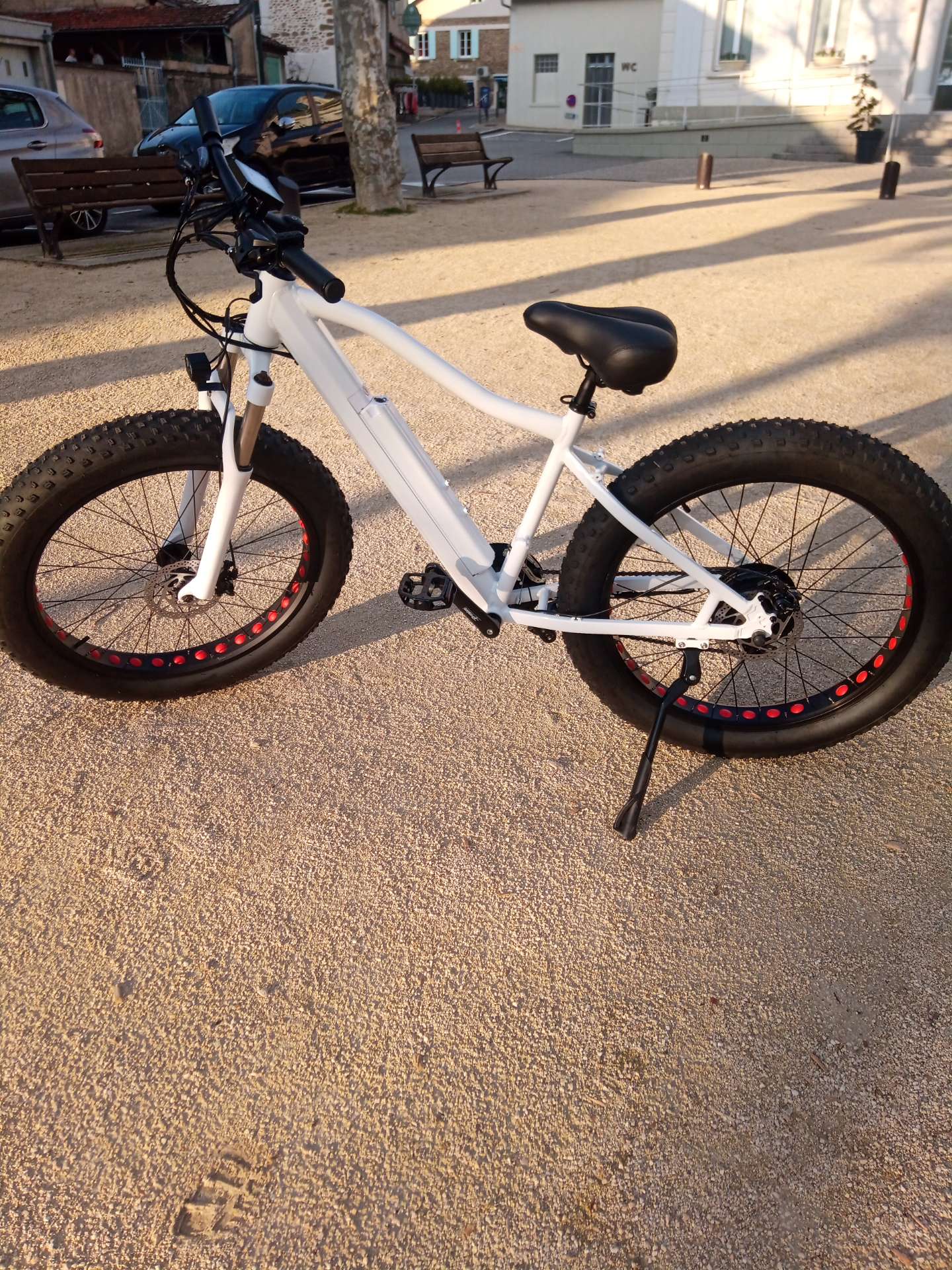 Location vélos électriques, fat bike ,vtt, vélos urbain