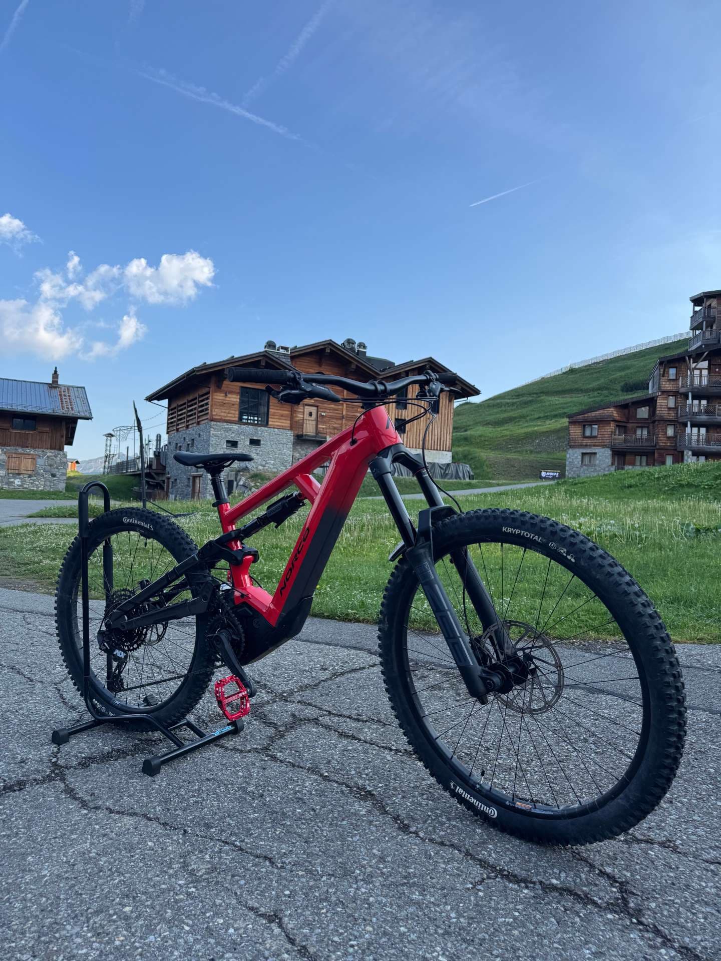 NORCO VLT Range A1 Electric Mountain Bike - Size M