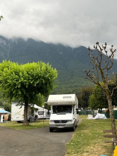 Mercedes Wohnmobil von Natalia – Genève