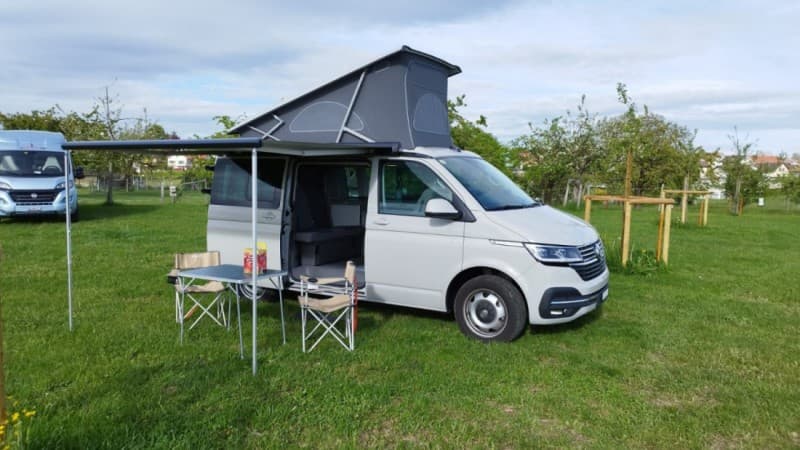 VW Campingbus von Jodie – Lausanne