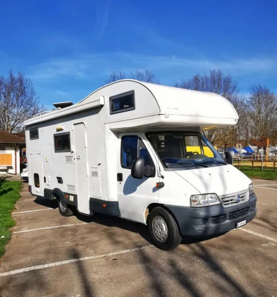 Roller Team Wohnmobil von Mickaël – Cudrefin