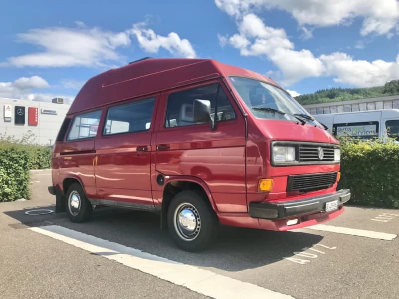 Red Rubin, Nicolas's Campingbus – Basel
