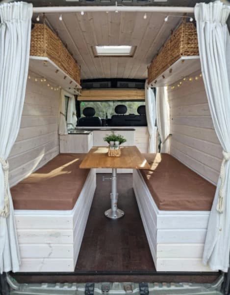 Vilgots Renault Campervan – Västra Frölunda