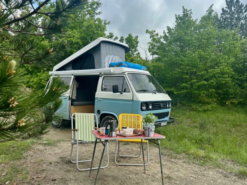 VW Campingbus von Timotheus – Basel