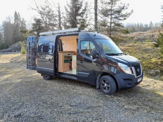 Marias Nissan Campervan – Tukholma