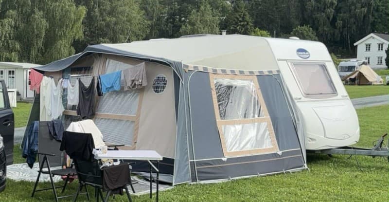 Karenses Caravelair Campingvogn – Ågotnes