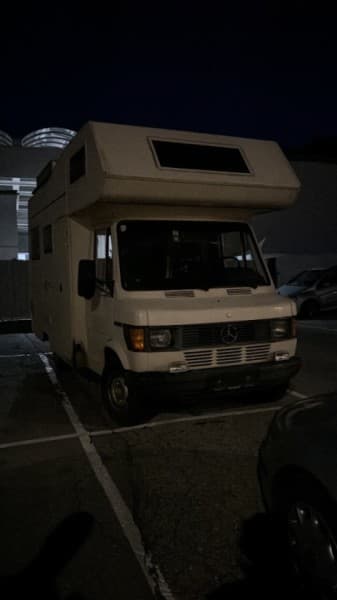 Mercedes Wohnmobil von Philipp – Wien