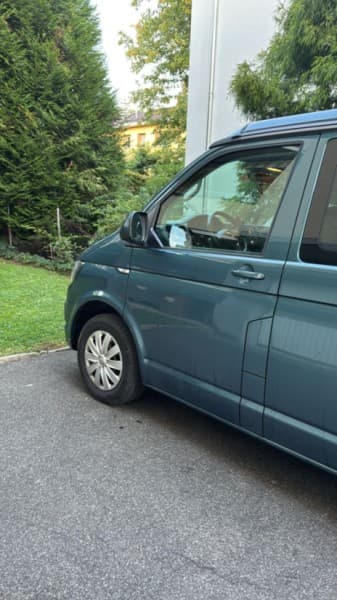 VW Campingbus von Henri – Pully