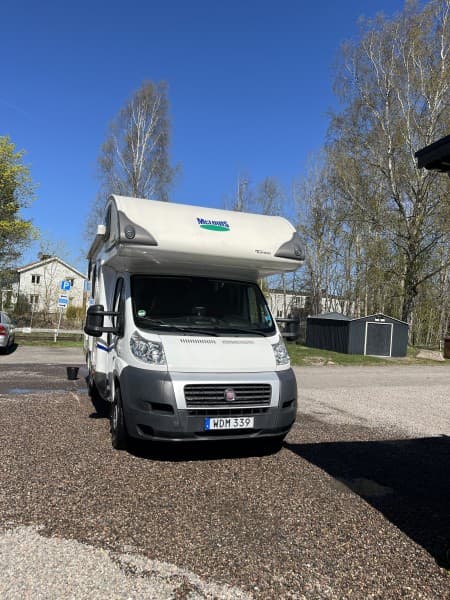 Nargess Husbil – Karlskoga
